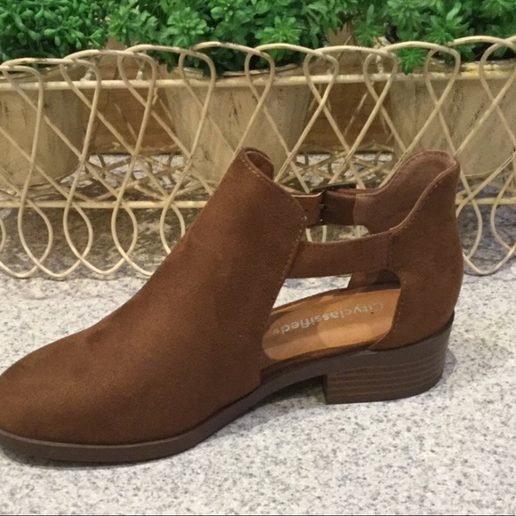 Cut of Buckle Bootie - Picture 5 of 6